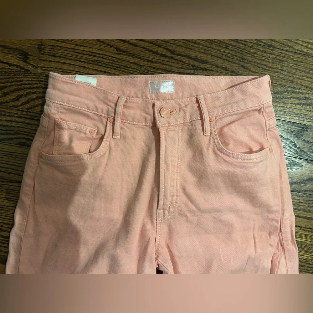 Mother Denim The Mid Rise Maven Ankle in Candlelight Peach, Size 25 - Picture 3 of 8